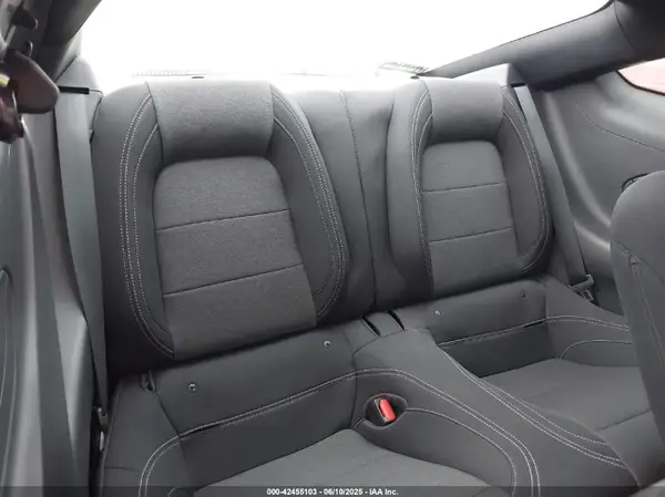 1FA6P8TH7S5104146 2025 FORD MUSTANG - Image 8