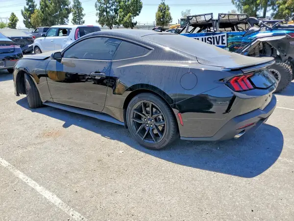 1FA6P8TH7T5110501 2026 FORD MUSTANG - Image 2