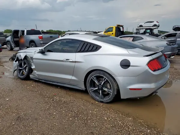 1FA6P8TH8G5205025 2016 FORD MUSTANG - Image 2