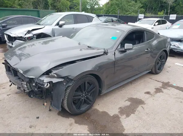 1FA6P8TH8G5221385 2016 FORD MUSTANG - Image 2
