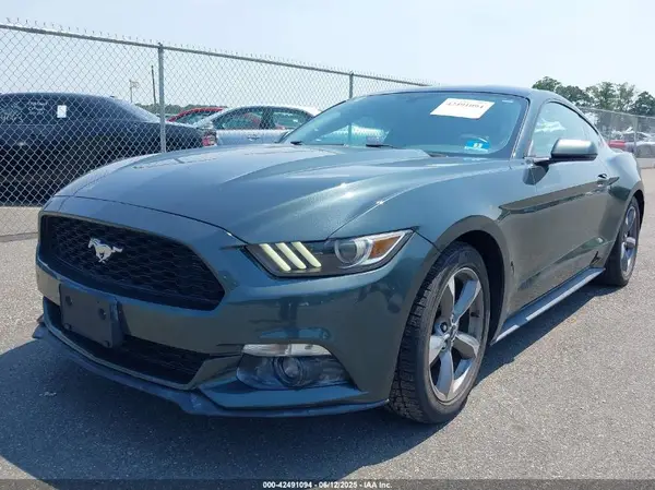 1FA6P8TH8G5316206 2016 FORD MUSTANG - Image 2