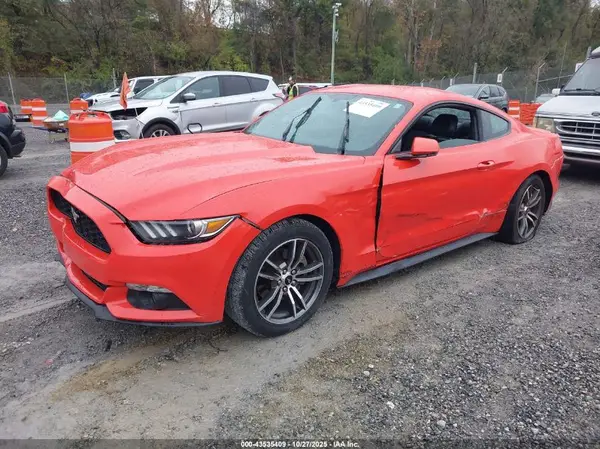 1FA6P8TH8G5332762 2016 FORD MUSTANG - Image 2