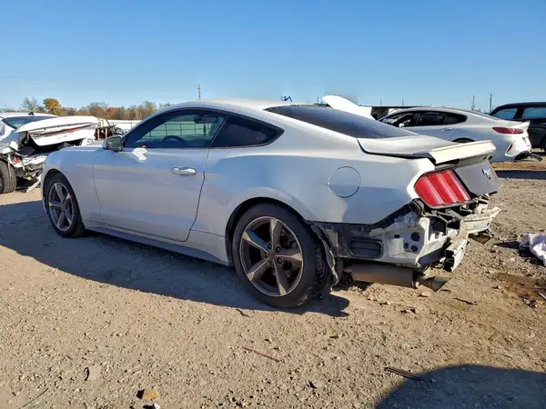 1FA6P8TH8H5203180 2017 FORD MUSTANG - Image 2