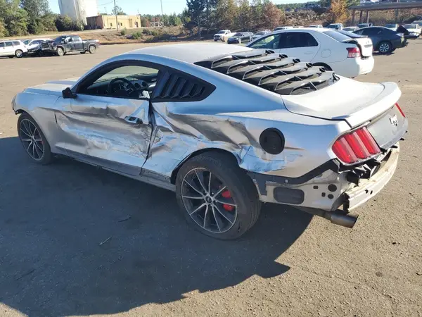 1FA6P8TH8H5271236 2017 FORD MUSTANG - Image 2