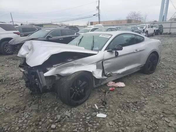 1FA6P8TH8H5288957 2017 FORD MUSTANG - Image 1