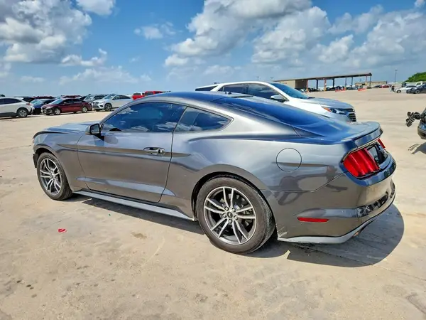 1FA6P8TH8H5292376 2017 FORD MUSTANG - Image 2