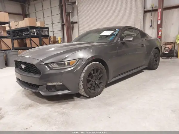 1FA6P8TH8H5304915 2017 FORD MUSTANG - Image 2