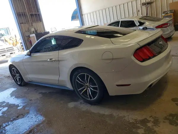 1FA6P8TH8H5306048 2017 FORD MUSTANG - Image 2