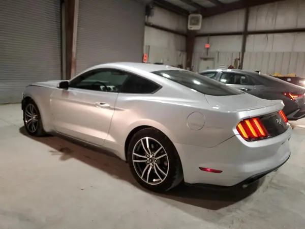 1FA6P8TH8H5310651 2017 FORD MUSTANG - Image 2
