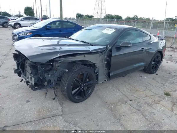 1FA6P8TH8H5356836 2017 FORD MUSTANG - Image 2