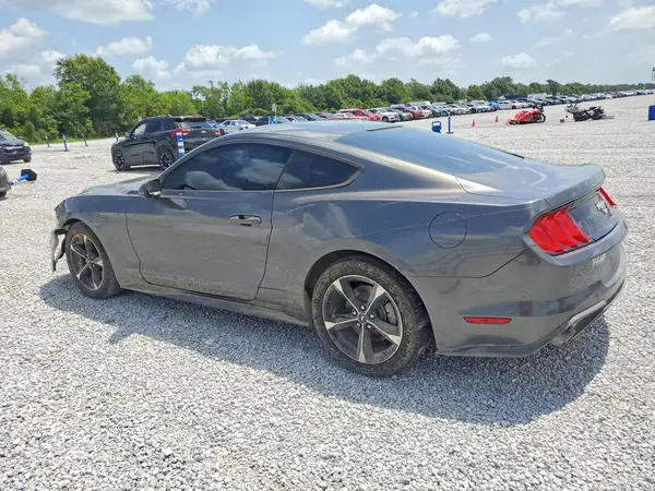 1FA6P8TH8J5104087 2018 FORD MUSTANG - Image 2