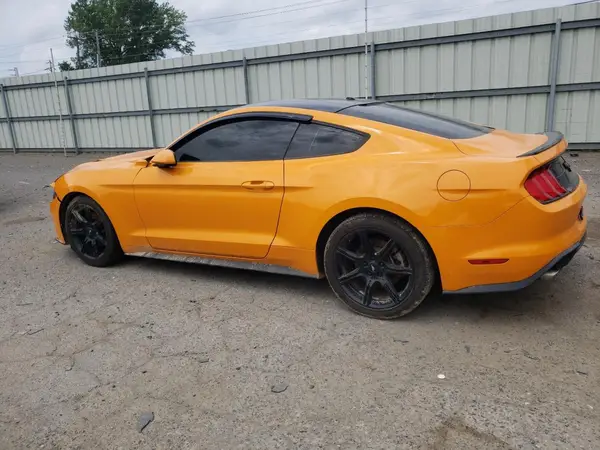 1FA6P8TH8J5106213 2018 FORD MUSTANG - Image 2
