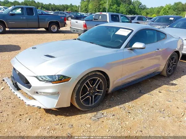1FA6P8TH8J5121133 2018 FORD MUSTANG - Image 2