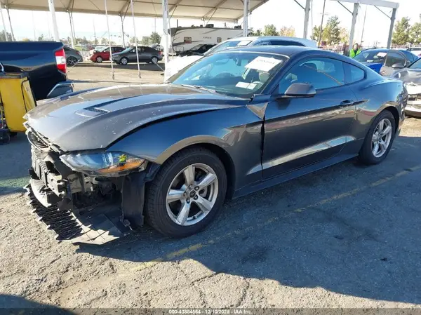 1FA6P8TH8J5121634 2018 FORD MUSTANG - Image 2