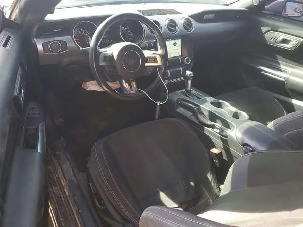 1FA6P8TH8J5135615 2018 FORD MUSTANG - Image 8