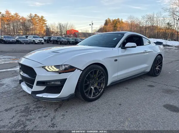 1FA6P8TH8J5167156 2018 FORD MUSTANG - Image 2