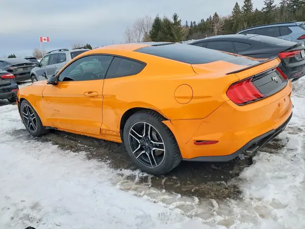 1FA6P8TH8J5168985 2018 FORD MUSTANG - Image 2