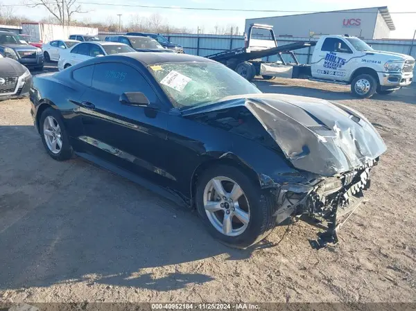 1FA6P8TH8J5176200 2018 FORD MUSTANG - Image 1