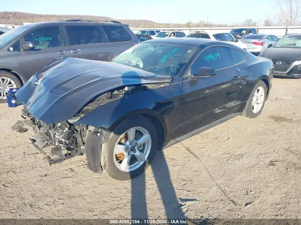 1FA6P8TH8J5176200 2018 FORD MUSTANG - Image 2