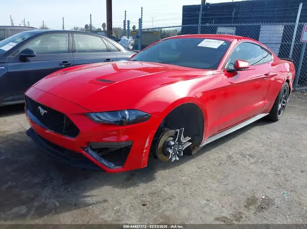 1FA6P8TH8J5185124 2018 FORD MUSTANG - Image 2
