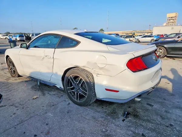 1FA6P8TH8L5112256 2020 FORD MUSTANG - Image 2