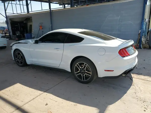 1FA6P8TH8L5132183 2020 FORD MUSTANG - Image 2