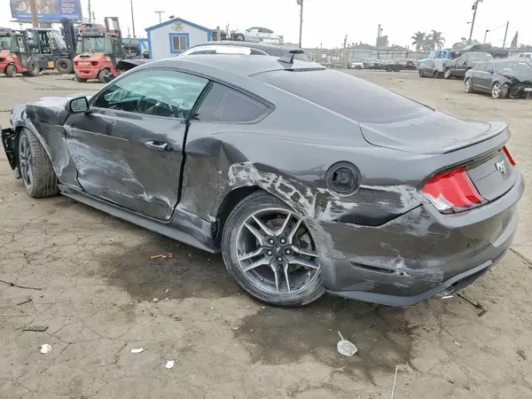 1FA6P8TH8L5179228 2020 FORD MUSTANG - Image 2