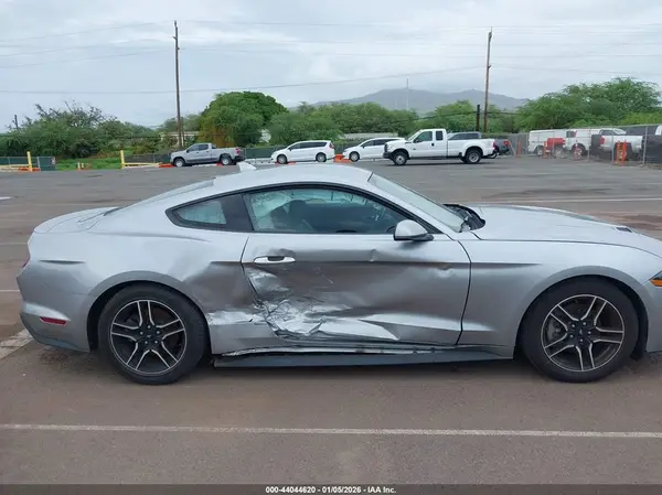 2023 FORD MUSTANG auction photo 6