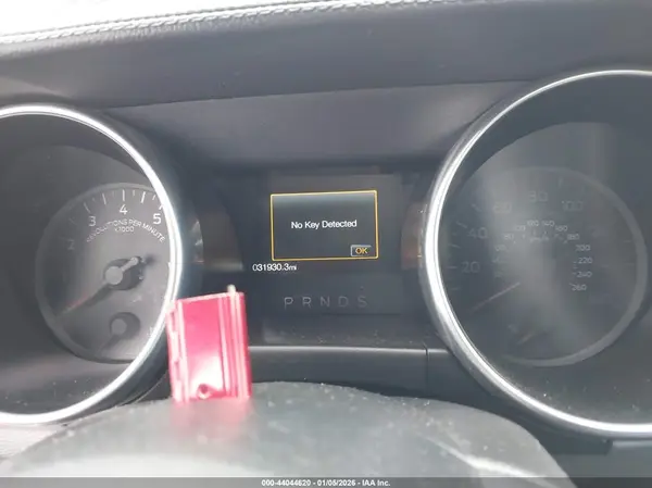 2023 FORD MUSTANG auction photo 7