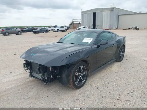 1FA6P8TH8S5122185 2025 FORD MUSTANG - Image 2