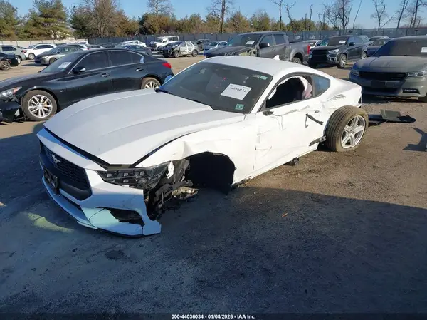 1FA6P8TH8T5106747 2026 FORD MUSTANG - Image 2