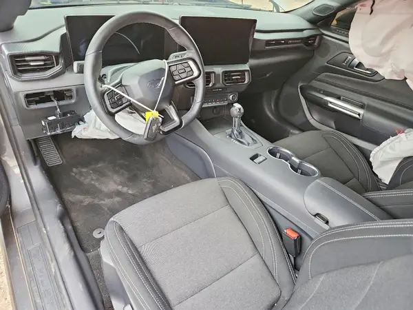 1FA6P8TH8T5107073 2026 FORD MUSTANG - Image 8