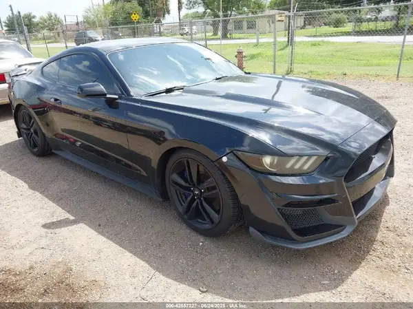 1FA6P8TH9G5206569 2016 FORD MUSTANG - Image 1