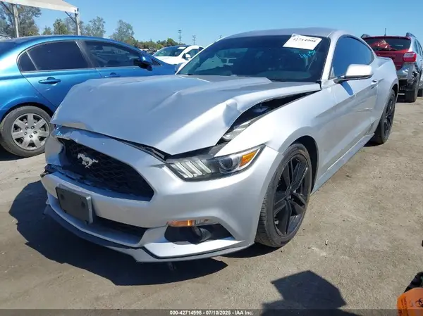 1FA6P8TH9G5230449 2016 FORD MUSTANG - Image 2