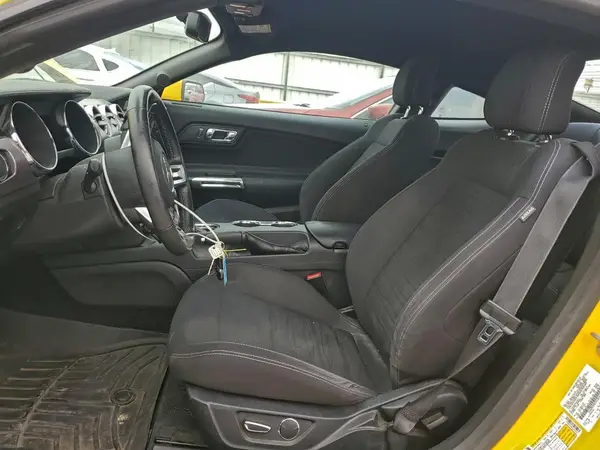 1FA6P8TH9G5255819 2016 FORD MUSTANG - Image 8