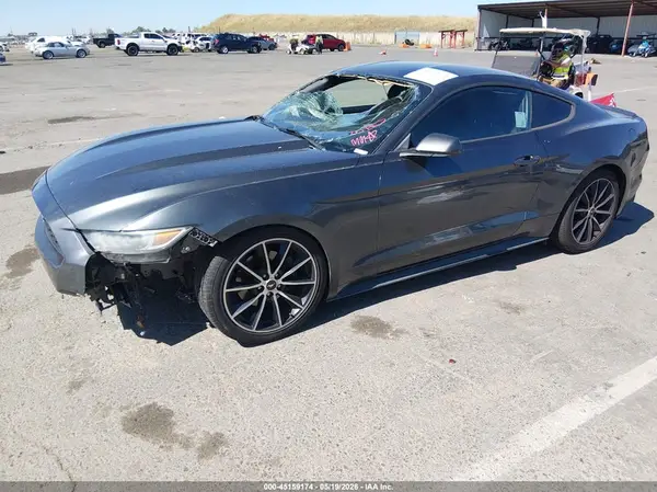 1FA6P8TH9G5260843 2016 FORD MUSTANG - Image 2
