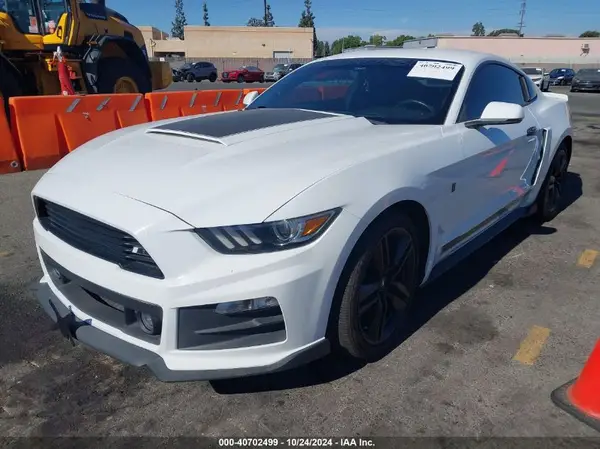 1FA6P8TH9G5261572 2016 FORD MUSTANG - Image 2