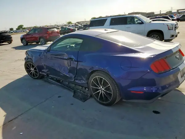 1FA6P8TH9G5266920 2016 FORD MUSTANG - Image 2