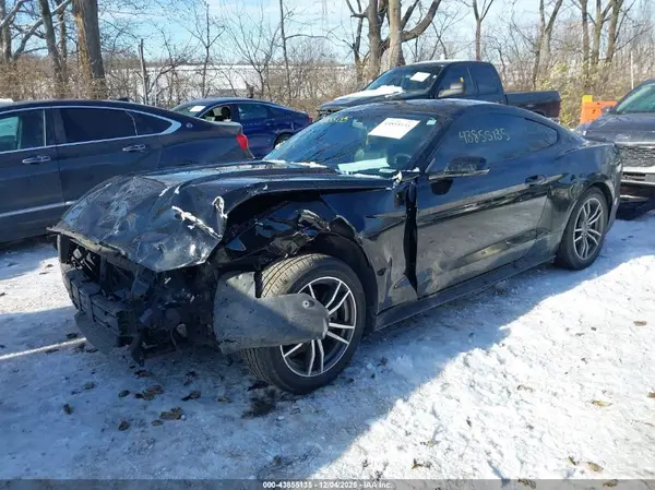 1FA6P8TH9H5205245 2017 FORD MUSTANG - Image 2