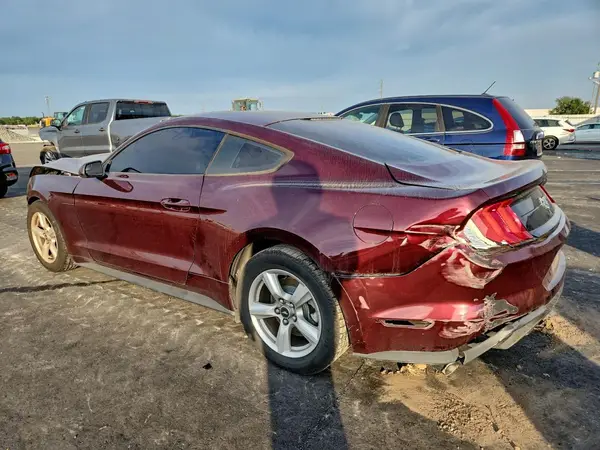 1FA6P8TH9J5102381 2018 FORD MUSTANG - Image 2