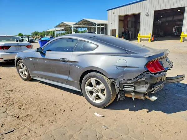 1FA6P8TH9J5110609 2018 FORD MUSTANG - Image 2