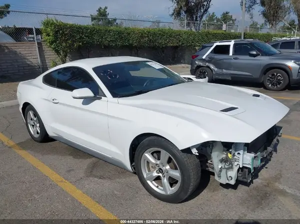 1FA6P8TH9J5129063 2018 FORD MUSTANG - Image 1