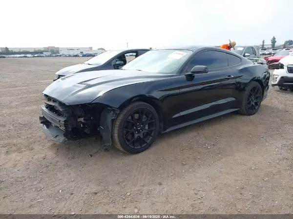 1FA6P8TH9J5146803 2018 FORD MUSTANG - Image 2