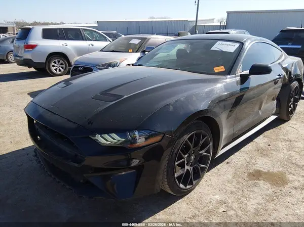 1FA6P8TH9J5147045 2018 FORD MUSTANG - Image 2
