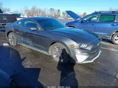 1FA6P8TH9J5158739 2018 FORD MUSTANG