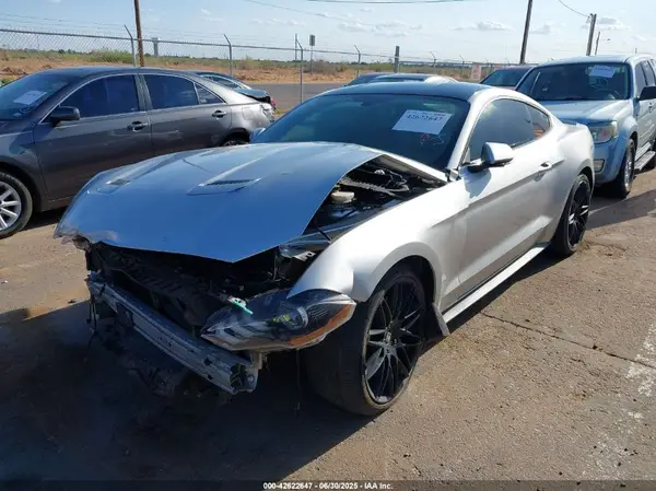 1FA6P8TH9J5172169 2018 FORD MUSTANG - Image 2