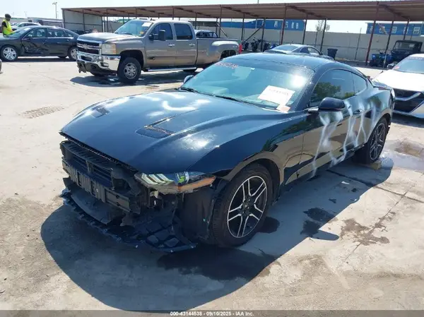 1FA6P8TH9J5180045 2018 FORD MUSTANG - Image 2