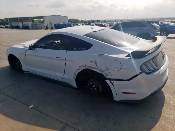 1FA6P8TH9K5150805 2019 FORD MUSTANG - Image 2