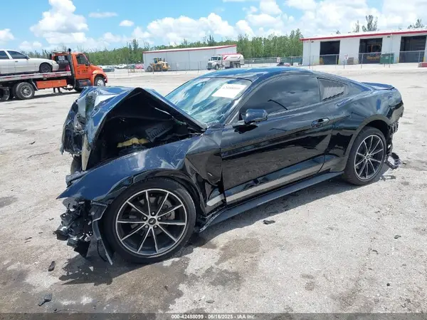 1FA6P8TH9L5172336 2020 FORD MUSTANG - Image 2