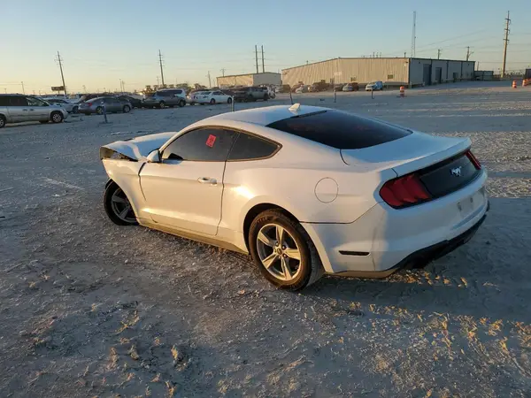 1FA6P8TH9L5173017 2020 FORD MUSTANG - Image 2
